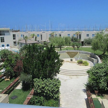 Michelle Suites Herzelia Pituach Экстерьер фото